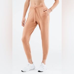 Fabletics Daria Jogger/Size Medium (Fits like a Large), Nude. Very chic.